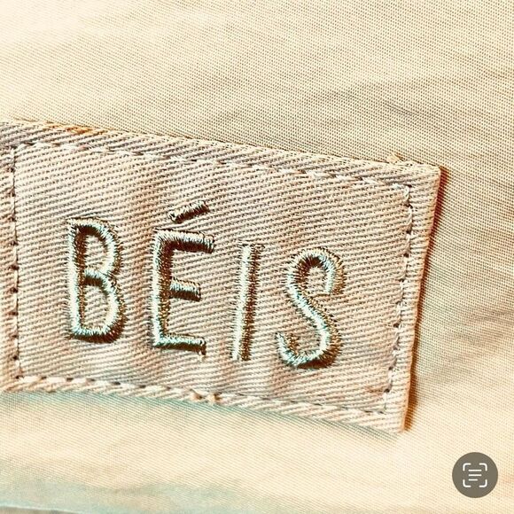 NWT Gorgeous BEIS Tan /Beige Nylon Sport Tote 2 Ways Tote bag & Backpack main image 10
